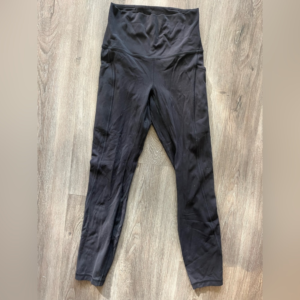 LULULEMON Leggings - SIZE 4